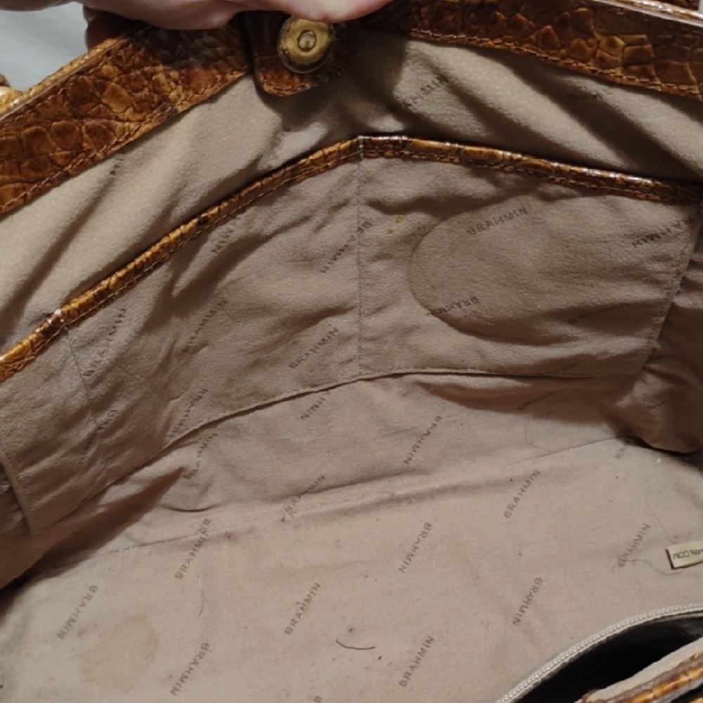 SALE! Auth Brahmin Melbourne Athena Pecan Crocodile Embossed Tote W Attached Bag - Picture 12 of 15